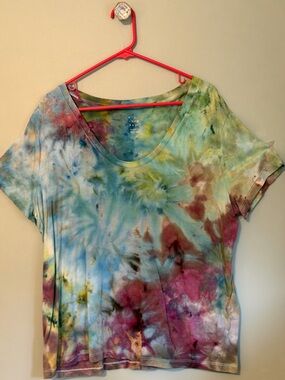 One of a kind Ice Dye Short Sleeve V-Neck Top in Multicolor earthtones